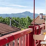 Apartment La Muralla By Basquelidays *